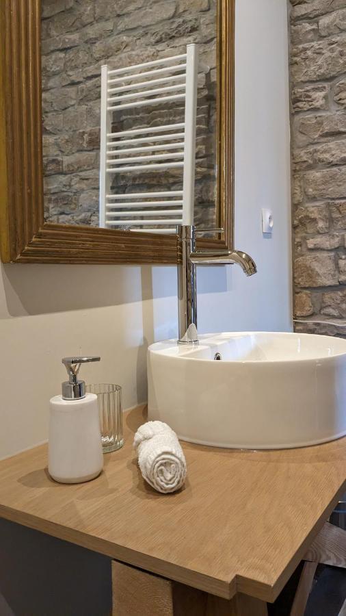 Manoir La Cerise Bed & Breakfast Fougerolles-Saint-Valbert Ngoại thất bức ảnh
