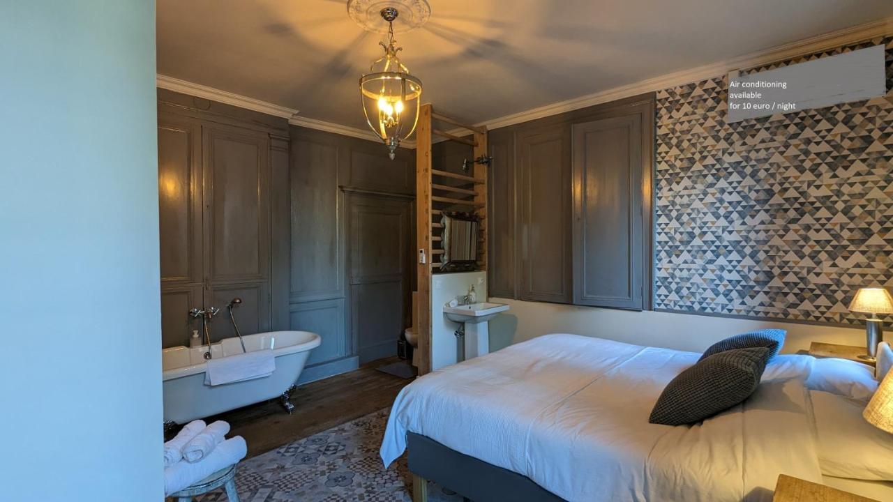 Manoir La Cerise Bed & Breakfast Fougerolles-Saint-Valbert Ngoại thất bức ảnh