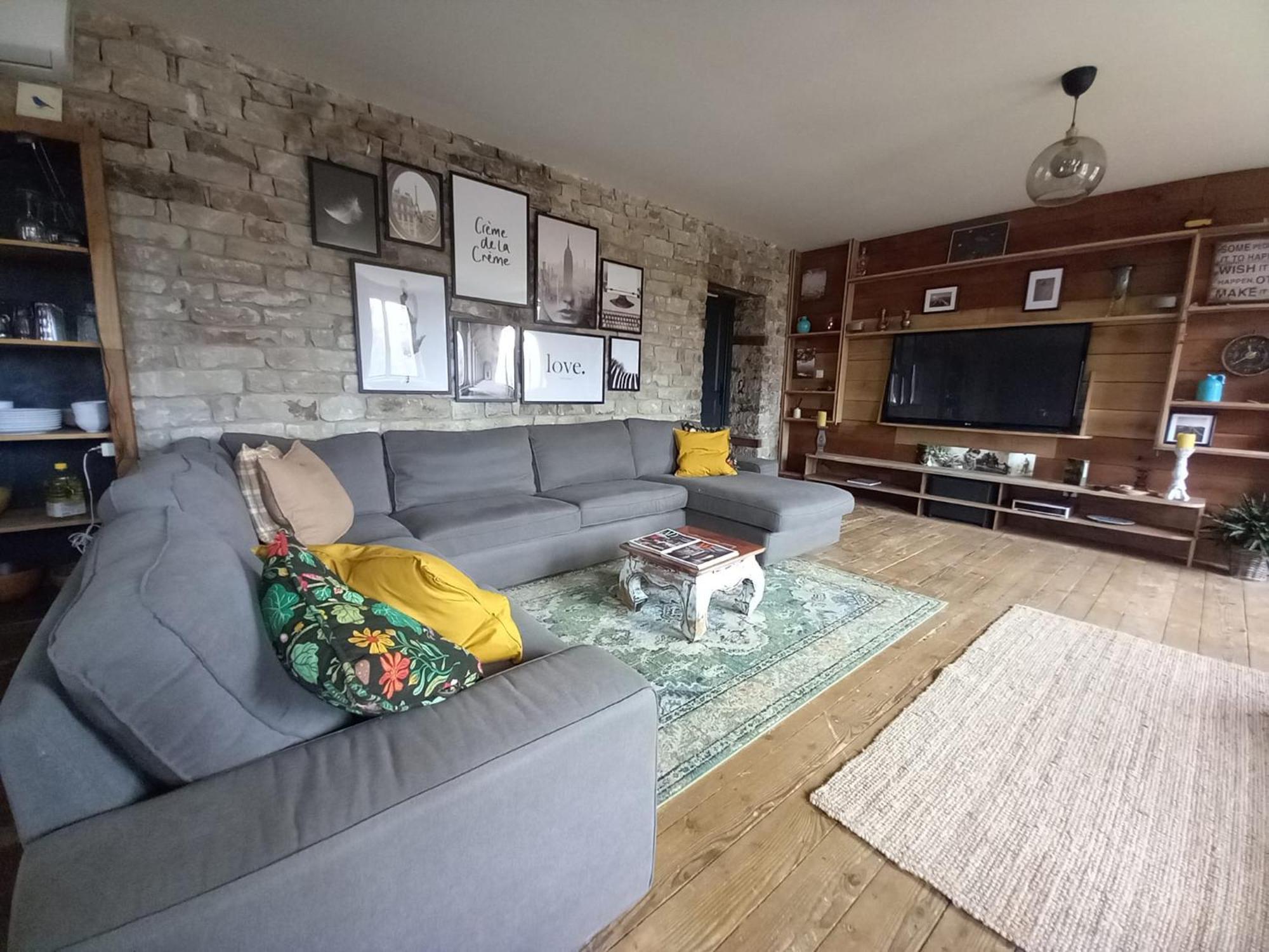 Manoir La Cerise Bed & Breakfast Fougerolles-Saint-Valbert Ngoại thất bức ảnh